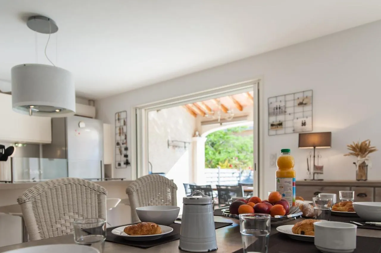 Villa Deidiere 6Pers/Piscine/Petanque/Clim Saint-Cyr-sur-Mer 0*,  France